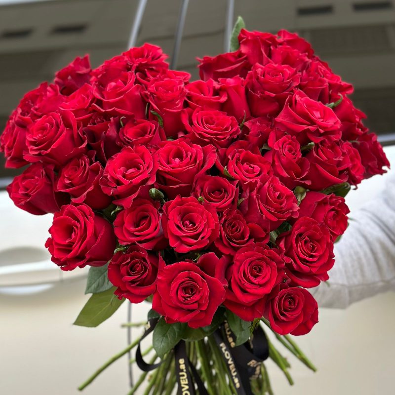 Heart Shape 50 Red Roses Without Wrapping <br> FLV-0267