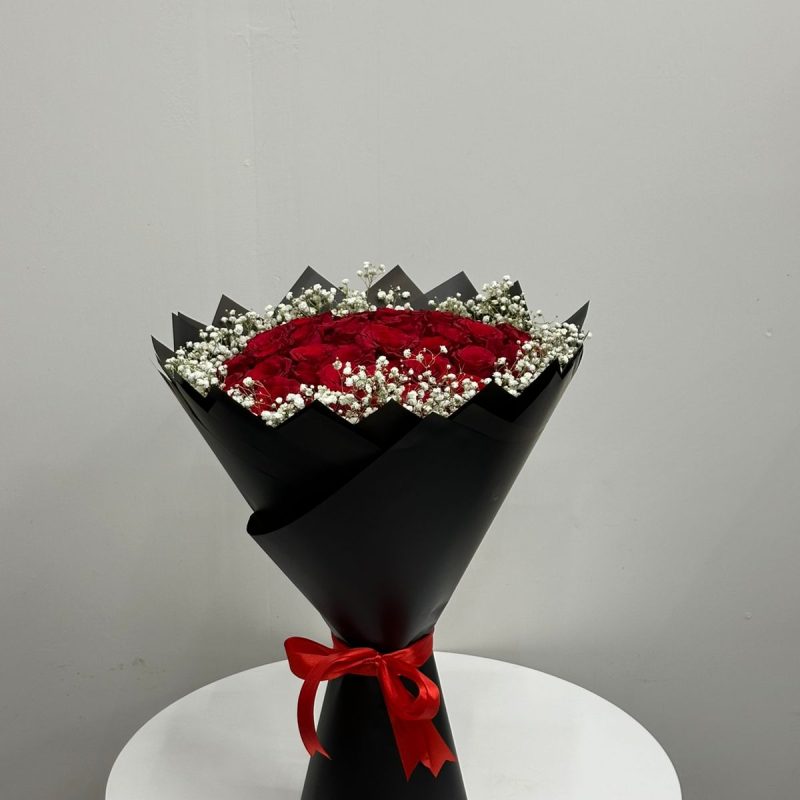 50 Red Roses With Black Wrapping FLV-0328